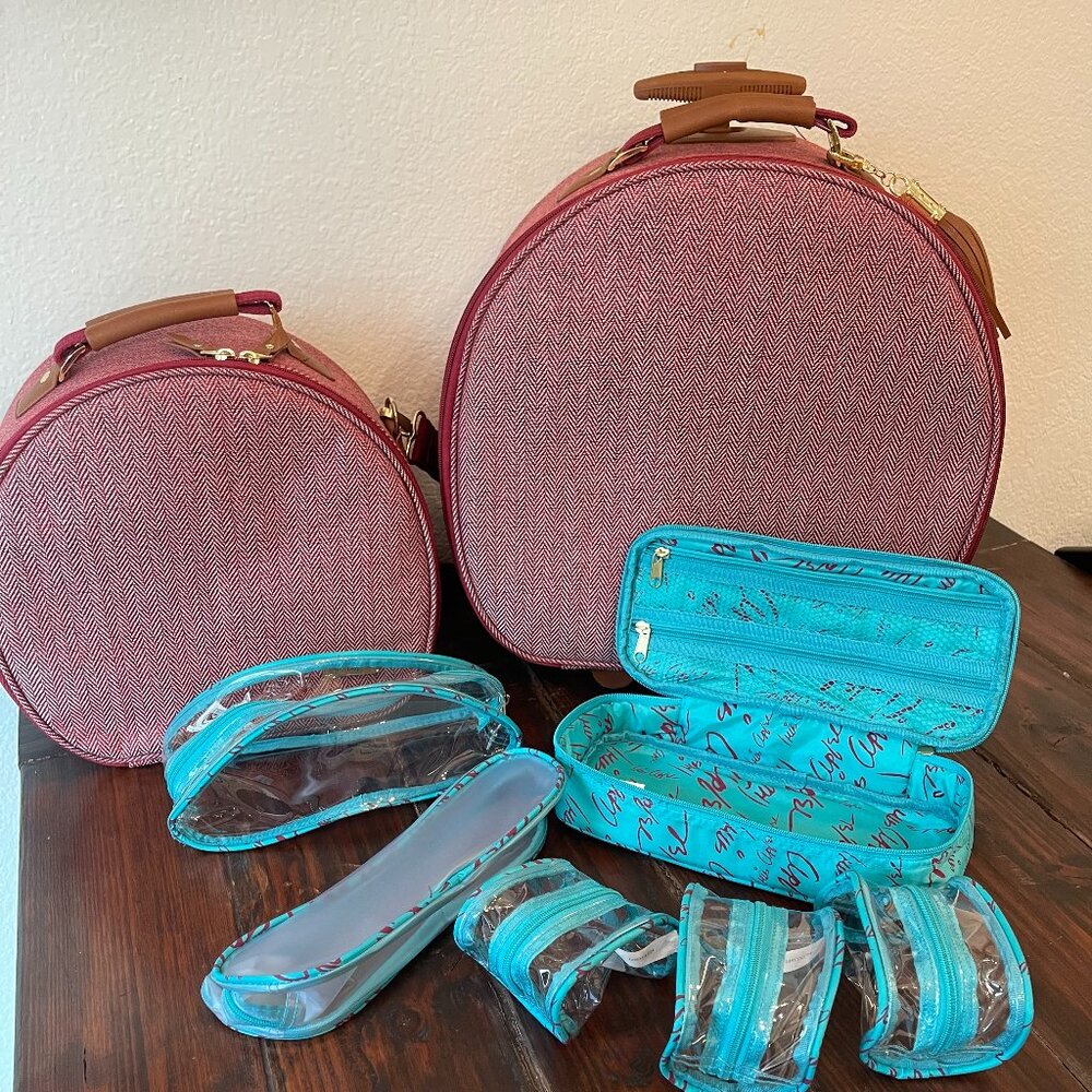 Iris Apfel Rara Avis Tote Travel Luggage 8 Pc Set Bag